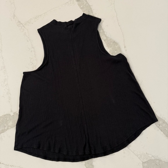 We The Free People Faye Ribbed Keyhole Knit Tank Top Women’s Medium Black Casual - Picture 6 of 7